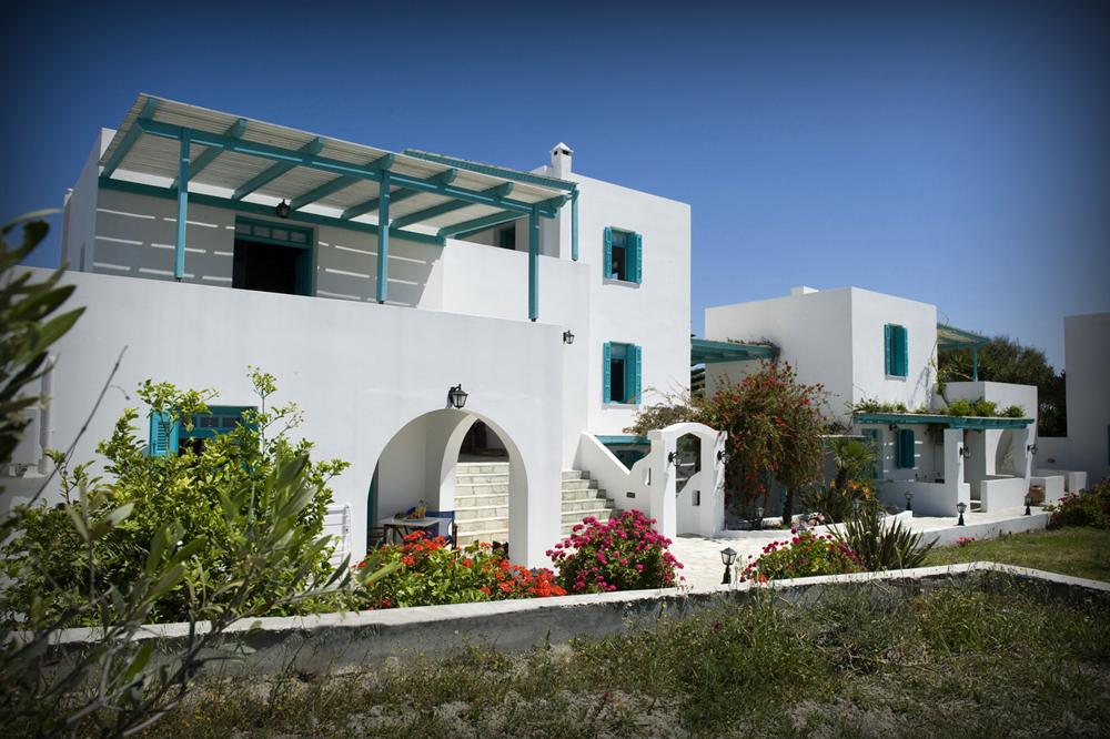 אדאמאס Glarakia Studios מראה חיצוני תמונה