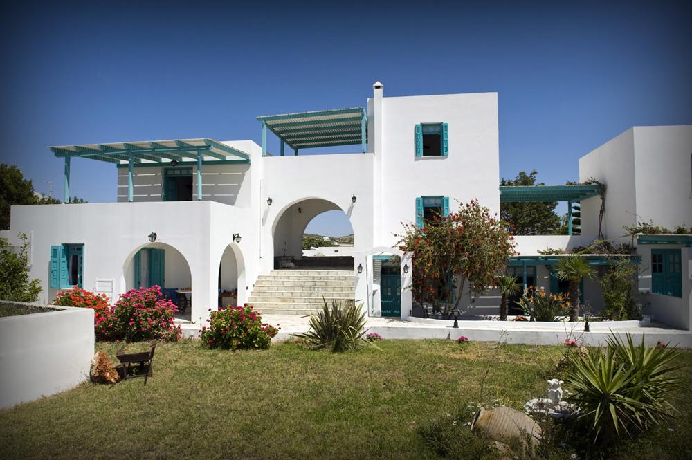 אדאמאס Glarakia Studios מראה חיצוני תמונה